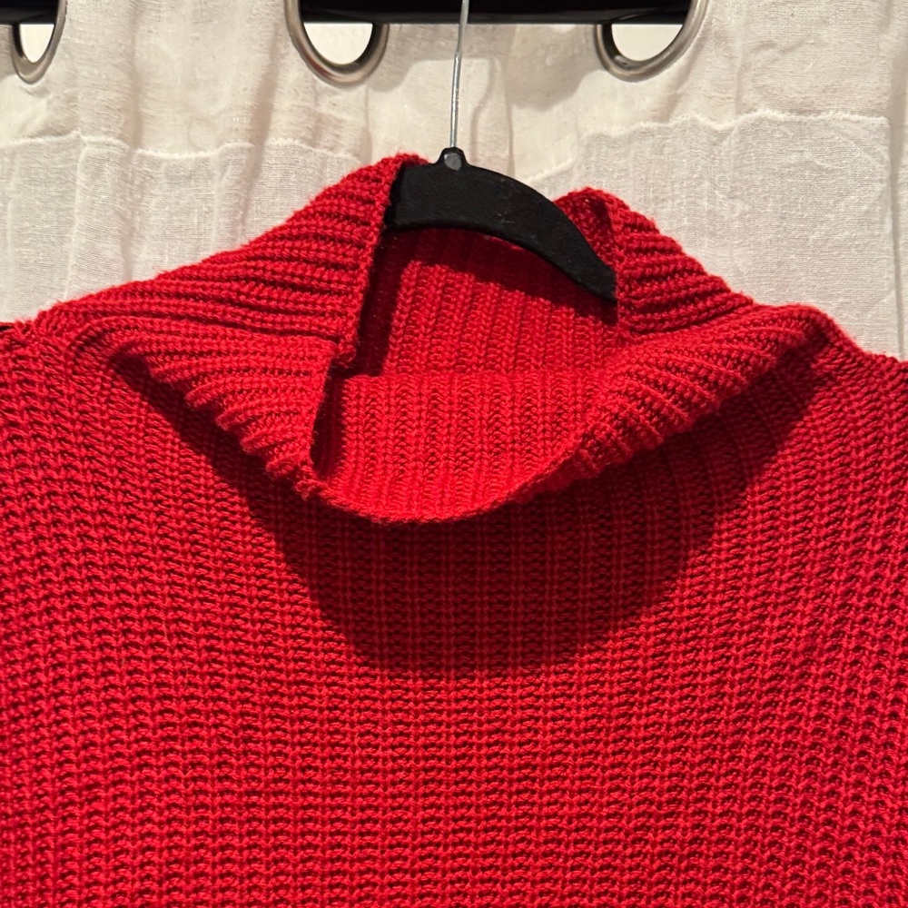 American Rag Red Cowl Neck Sweater - Picture 4 of 4